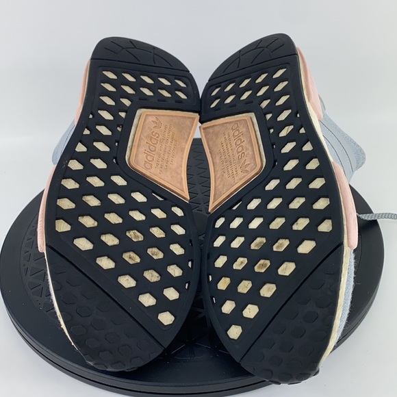 Adidas NMD R1 Gray/Pink Athletic Running Shoes BY3058 Women's Size 7 - Picture 10 of 12